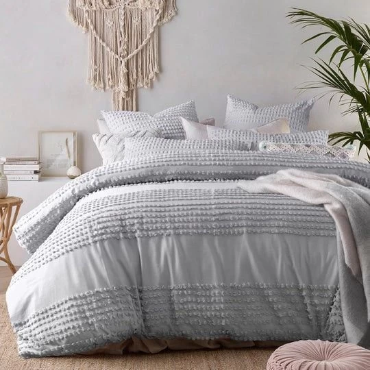 Betty King Cotton Quilt Cover Set By Vintage Designs 5 Betty King Cotton Quilt Cover Set By Vintage Designs - Image 3