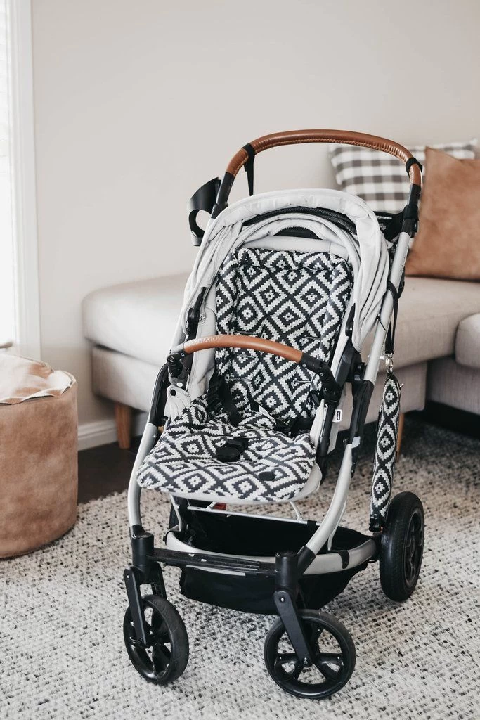 Aztec Chevron Peat Stroller Seat Liner By OiOi 5 Aztec Chevron Peat Stroller Seat Liner By OiOi - Image 3
