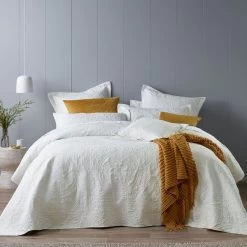 Annora Bedspread Set By Bianca