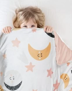 Adura Printed Weighted Blanket In Pink By Jelly Bean Kids