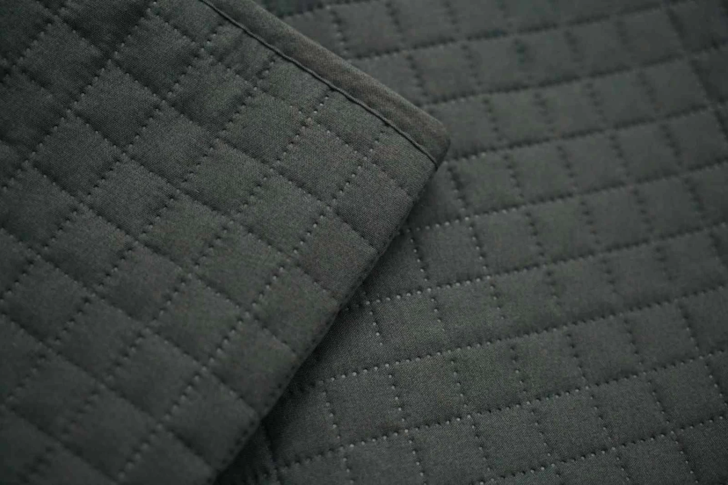 7 Piece Premium Hotel Collection Queen Comforter Set By Kingtex 11 7 Piece Premium Hotel Collection Queen Comforter Set By Kingtex - Image 9