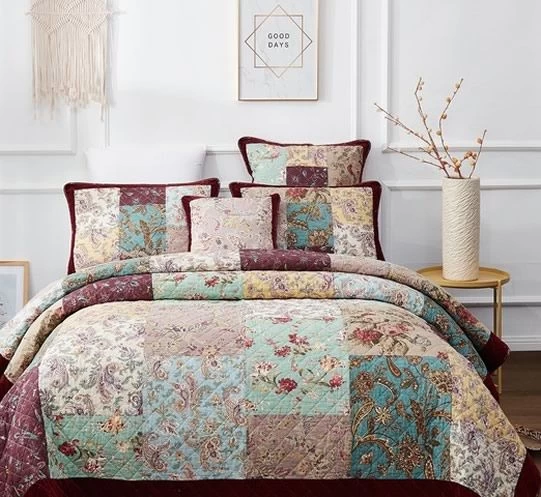 Dramatic Floral Bedspread By Classic Quilts 3 Dramatic Floral Bedspread By Classic Quilts