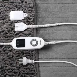 Chinchilla 250 GSM Faux Fur Heated Throw 120x160cm 10 Chinchilla 250 GSM Faux Fur Heated Throw 120x160cm -Bedding Store dreamaker chinchilla 250 gsm faux fur heated throw 120x160cm 4