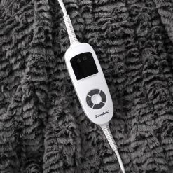 Chinchilla 250 GSM Faux Fur Heated Throw 120x160cm 13 Chinchilla 250 GSM Faux Fur Heated Throw 120x160cm -Bedding Store dreamaker chinchilla 250 gsm faux fur heated throw 120x160cm 5