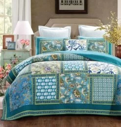 Aquamarine Bedspread Set By Classic Quilts