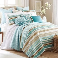 Windsor Bedspread Set By Classic Quilts